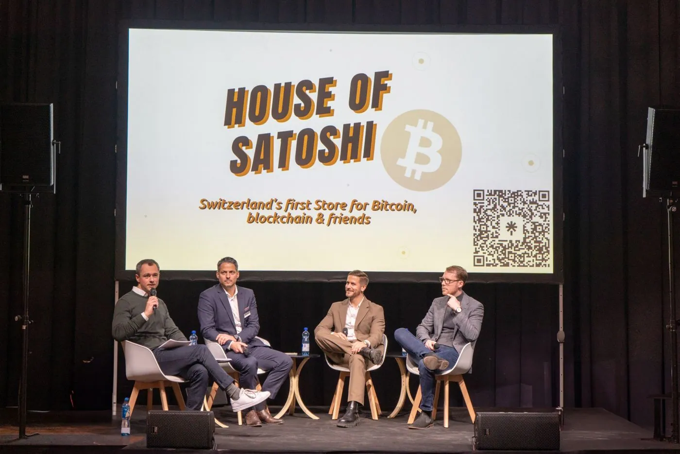 Podium bei House of Satoshi